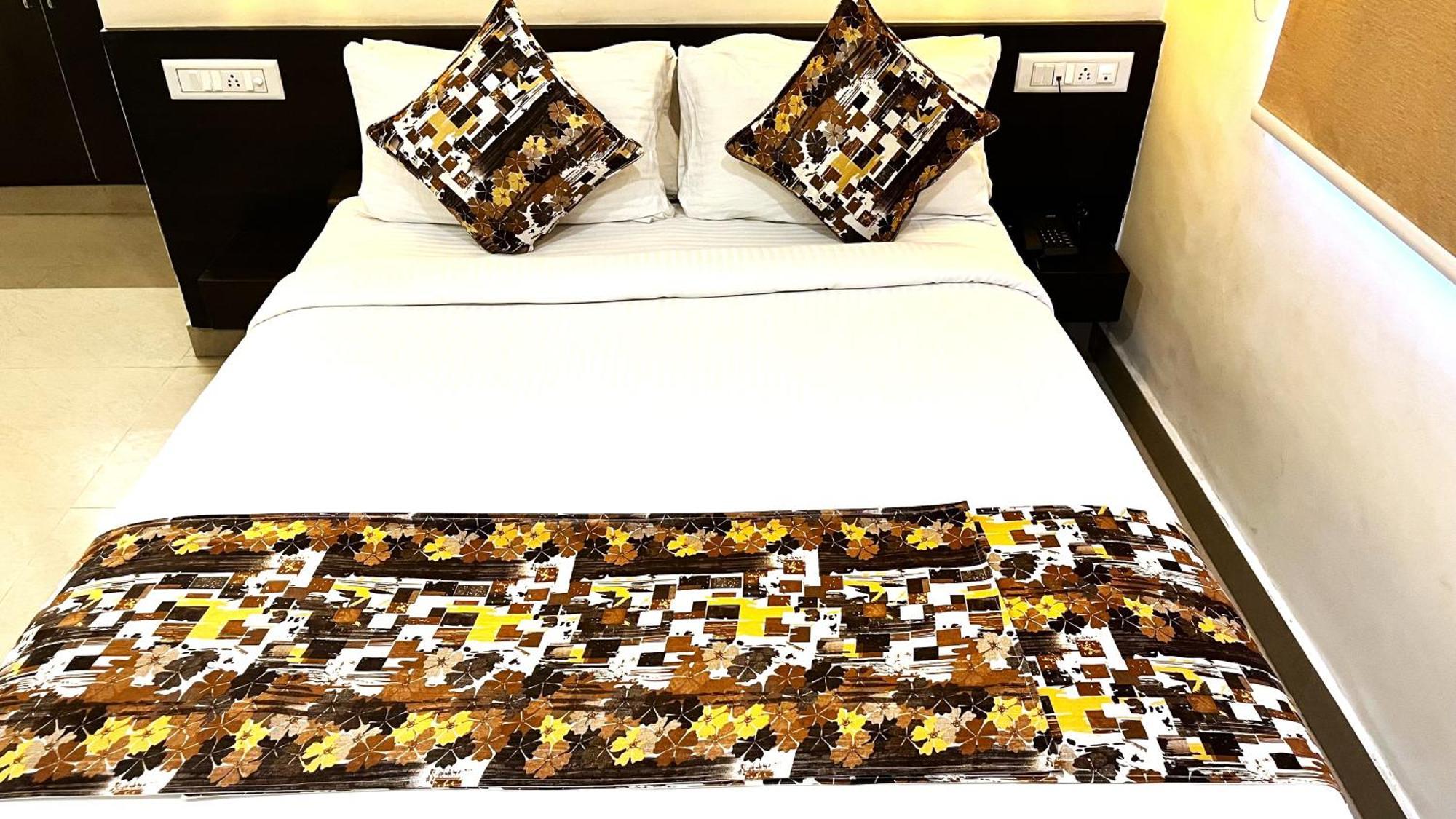 Athasri Hotel Hsr Layout Bangalore Esterno foto