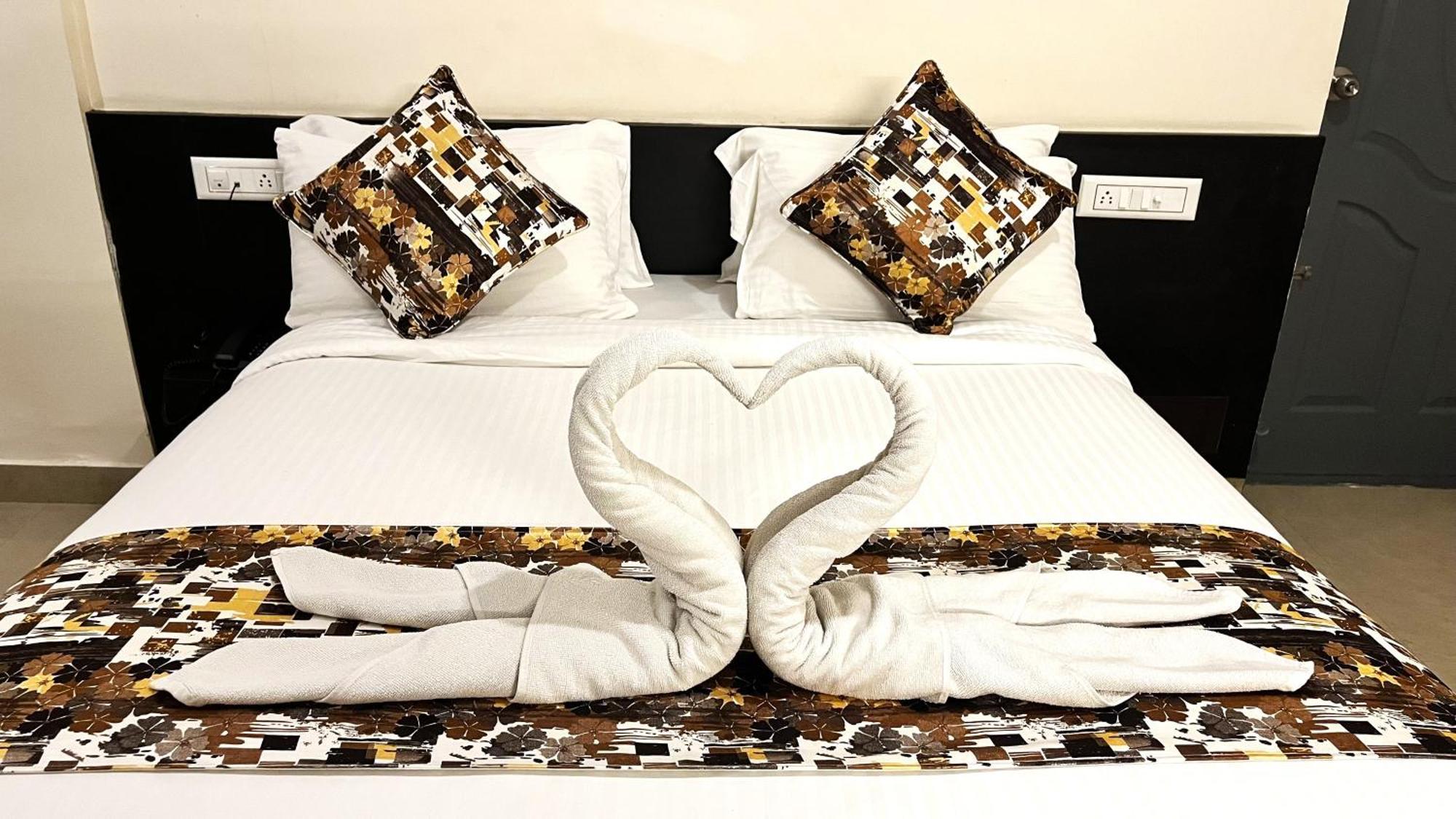 Athasri Hotel Hsr Layout Bangalore Esterno foto